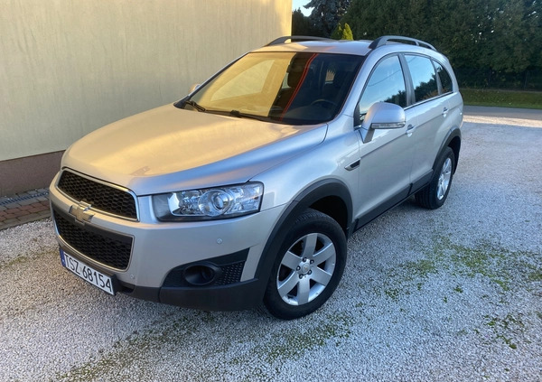 Chevrolet Captiva cena 29999 przebieg: 187000, rok produkcji 2011 z Staszów małe 326